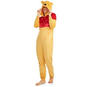 Winnie The Pooh/ Adult Onesie XL